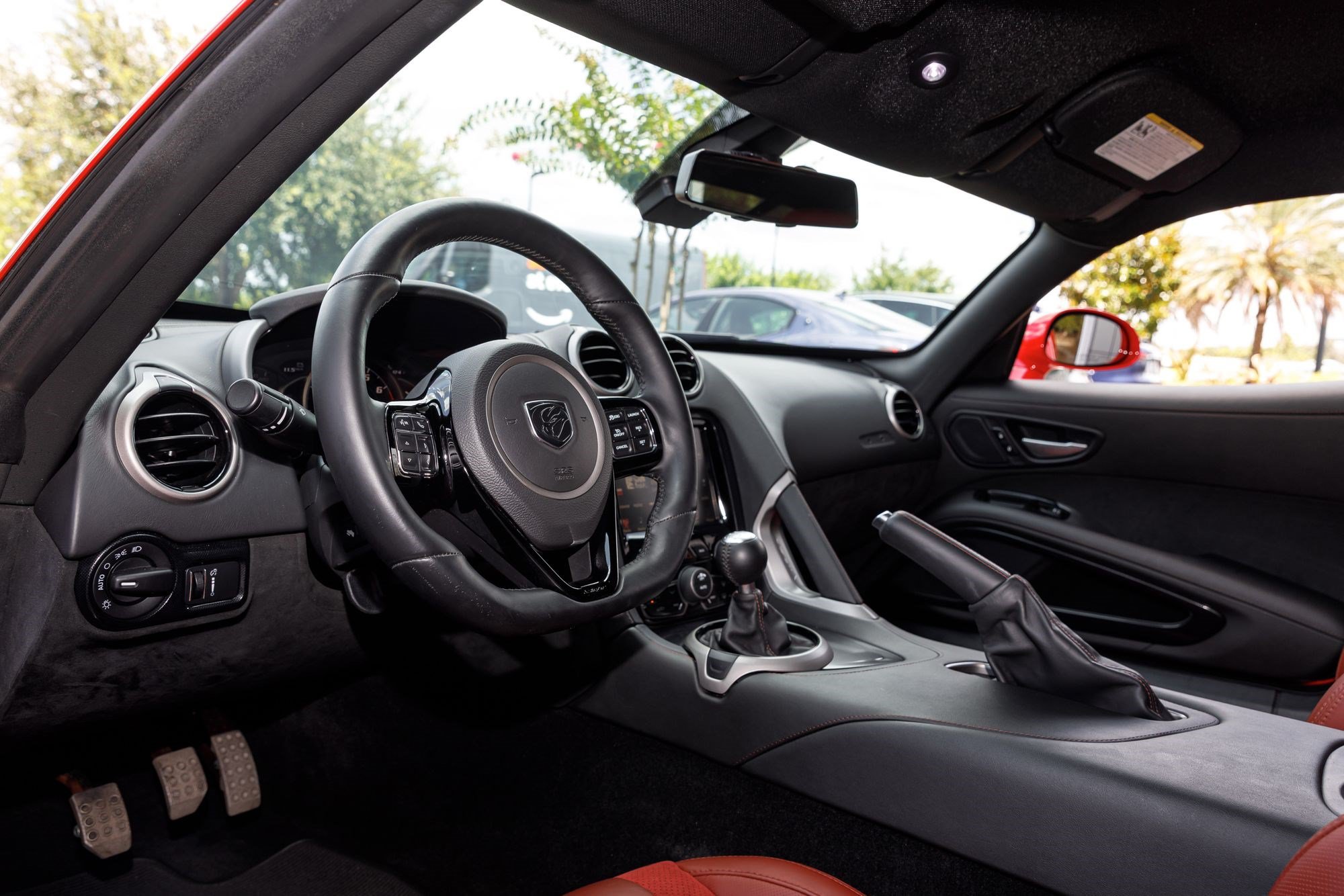 Used 2017 Dodge Viper GTC RWD image 16