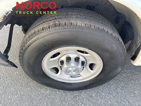 Used 2017 Chevrolet Express 2500 2500 G2500 image 16