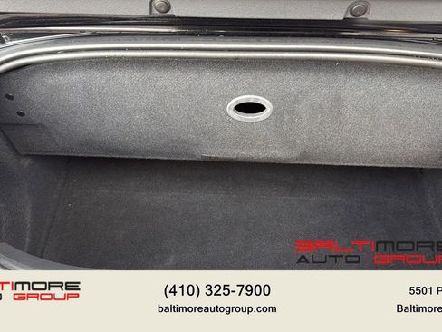 Used 2007 Chrysler Crossfire Limited RWD image 38