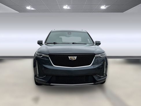 Used 2020 Cadillac XT6 Sport AWD/4WD image 5