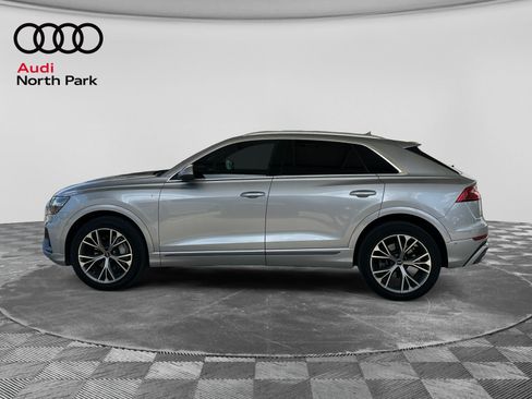 Used 2021 Audi Q8 Premium Plus w/ Premium Plus Package AWD/4WD image 2