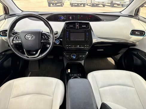 Used 2019 Toyota Prius XLE w/ Advanced Technology Package AWD/4WD image 5