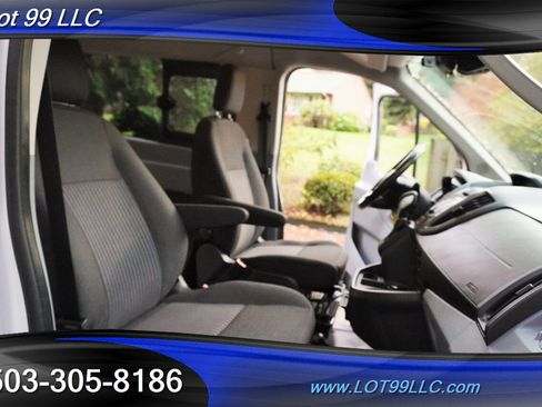 Used 2017 Ford Transit 150 XLT image 18