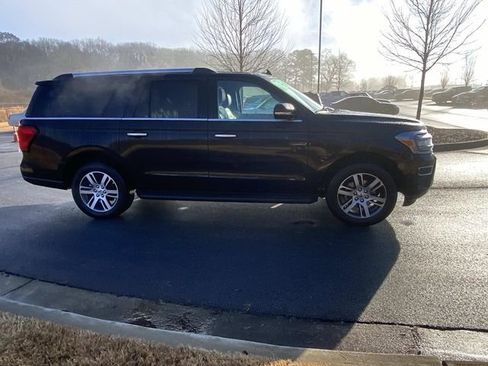 Used 2024 Ford Expedition Max Limited image 2