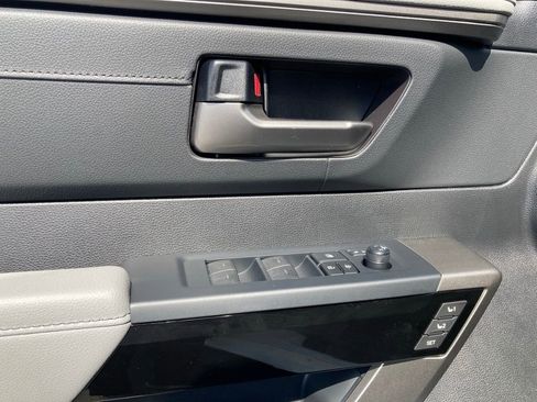 New 2026 Toyota Tundra Limited AWD/4WD image 13