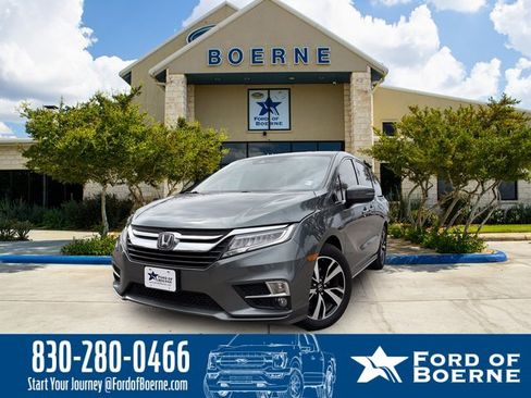 Used 2018 Honda Odyssey Elite image 1