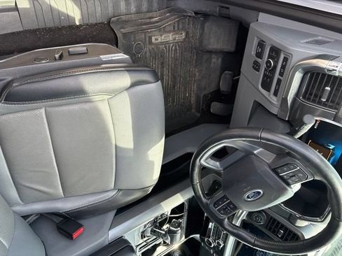 Used 2022 Ford F150 Lariat w/ Equipment Group 502A High AWD/4WD image 15