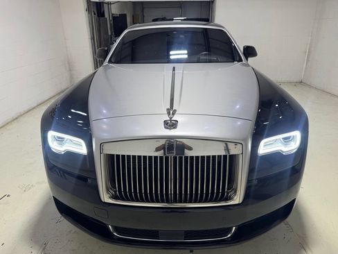 Used 2018 Rolls-Royce Ghost w/ Dynamic Package RWD image 11
