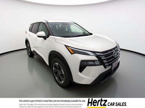 Used 2025 Nissan Rogue SV image 1