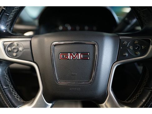 Used 2017 GMC Yukon SLE w/ SLE Value Package RWD image 19