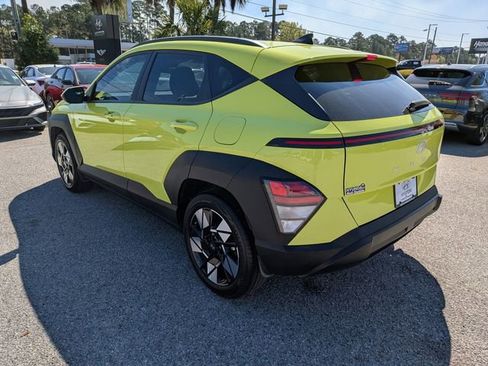 Certified 2025 Hyundai Kona SEL image 6