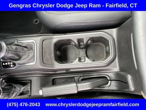 Used 2024 Jeep Wrangler Unlimited Sahara w/ Dual Top Group AWD/4WD image 54