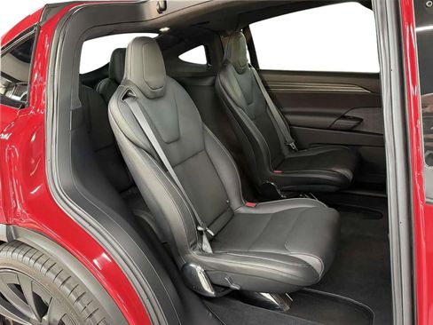 Used 2022 Tesla Model X Plaid image 21