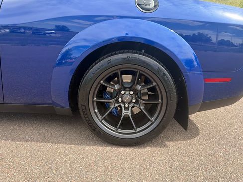 Used 2022 Dodge Challenger SRT Hellcat RWD image 39