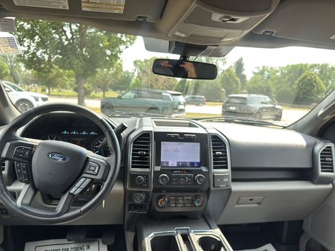 Used 2020 Ford F150 XLT w/ Equipment Group 302A Luxury AWD/4WD image 13