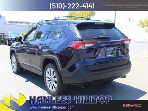 Used 2023 Toyota RAV4 XLE Premium FWD image 9