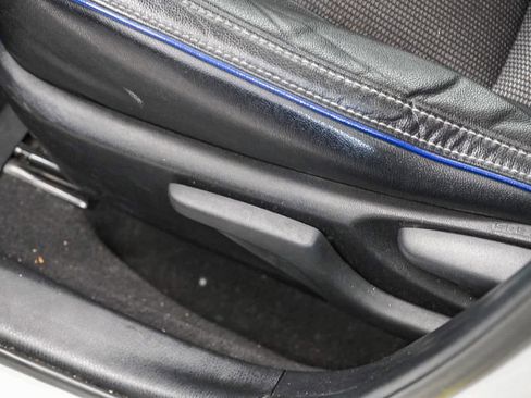 Used 2018 Toyota Corolla SE w/ Carpet Mat Package (TMS) image 22