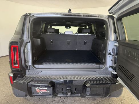 Used 2025 GMC Hummer EV 3X w/ LPO, Sport Package AWD/4WD image 7