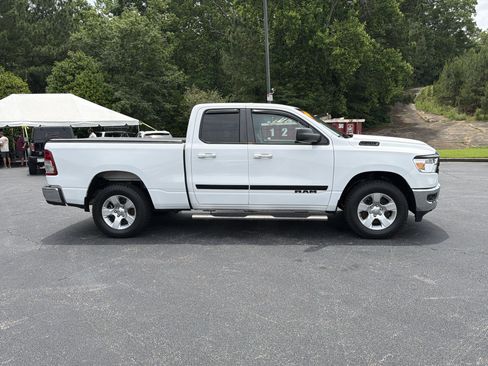 Used 2020 RAM 1500 Big Horn AWD/4WD image 4