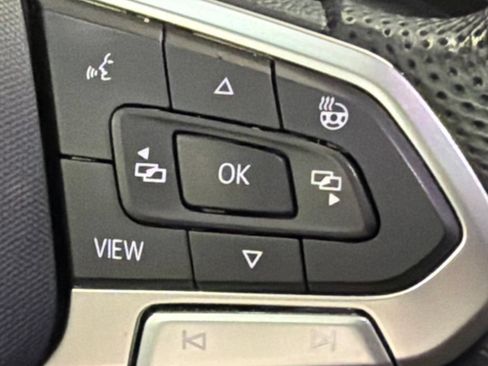 Used 2023 Volkswagen Atlas SEL Premium AWD/4WD image 21