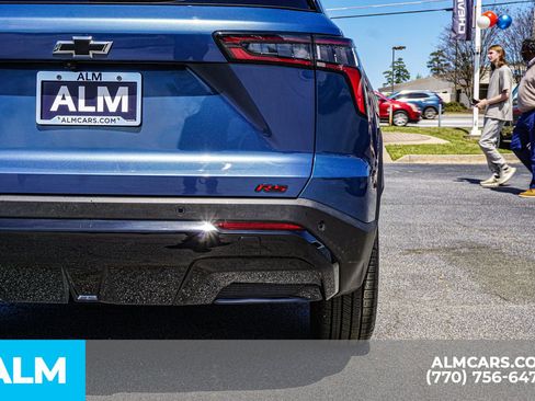 Used 2025 Chevrolet Equinox RS w/ Safety and Technology Package image 17