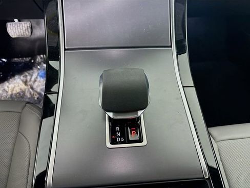 New 2026 Land Rover Range Rover Velar S image 18