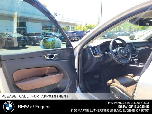 Used 2020 Volvo XC60 T5 Inscription w/ Protection Package Premier AWD/4WD image 23