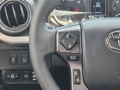 Used 2023 Toyota Tacoma TRD Pro AWD/4WD image 27