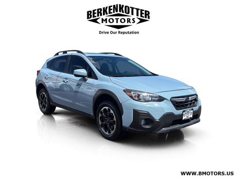 Used 2021 Subaru Crosstrek 2.0i Premium w/ Moonroof Package AWD/4WD image 1
