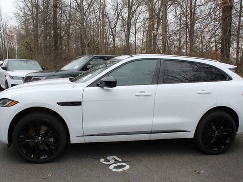 New 2026 Jaguar F-PACE R-Dynamic S image 5