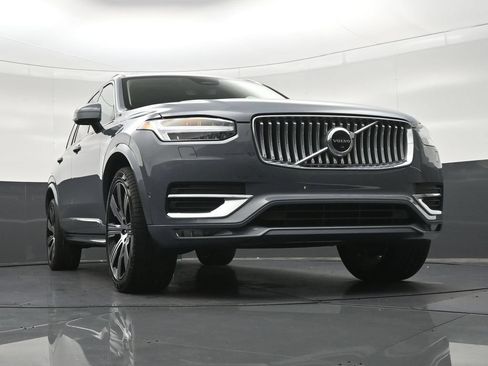 Certified 2023 Volvo XC90 B6 Ultimate AWD/4WD image 30