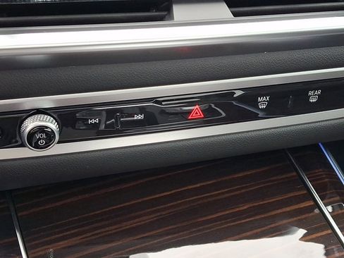 New 2026 BMW X5 xDrive40i w/ Premium Package AWD/4WD image 12