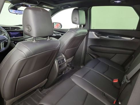 Certified 2023 Cadillac XT5 Premium Luxury w/ Technology Package AWD/4WD image 13
