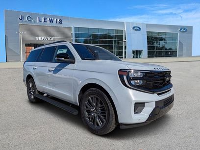 New 2025 Ford Expedition Platinum w/ Stealth Performance Package