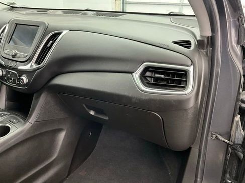 Used 2022 Chevrolet Equinox LT image 11