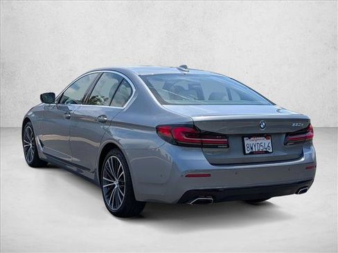 Used 2021 BMW 530e w/ Parking Assistance Package RWD image 2