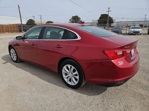 Used 2024 Chevrolet Malibu LT image 4