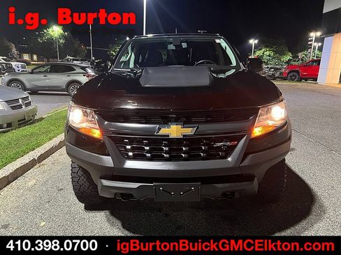 Used 2018 Chevrolet Colorado ZR2 w/ LPO, Premium Interior Package AWD/4WD image 2
