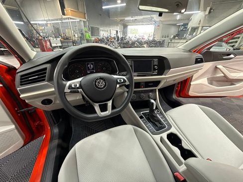 Used 2019 Volkswagen Jetta S w/ Driver Assistance Package FWD image 13
