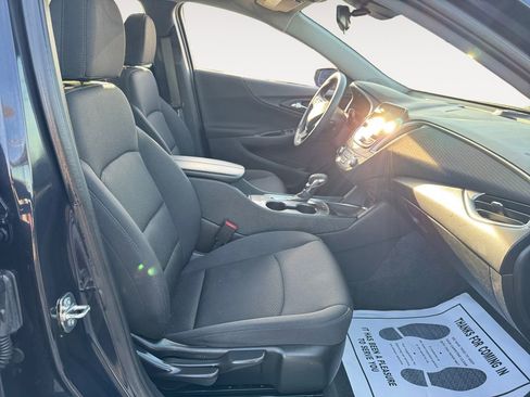 Used 2023 Chevrolet Malibu LT w/ LPO, Floor Liner Package FWD image 15