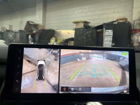 Used 2026 Nissan Rogue SL image 19