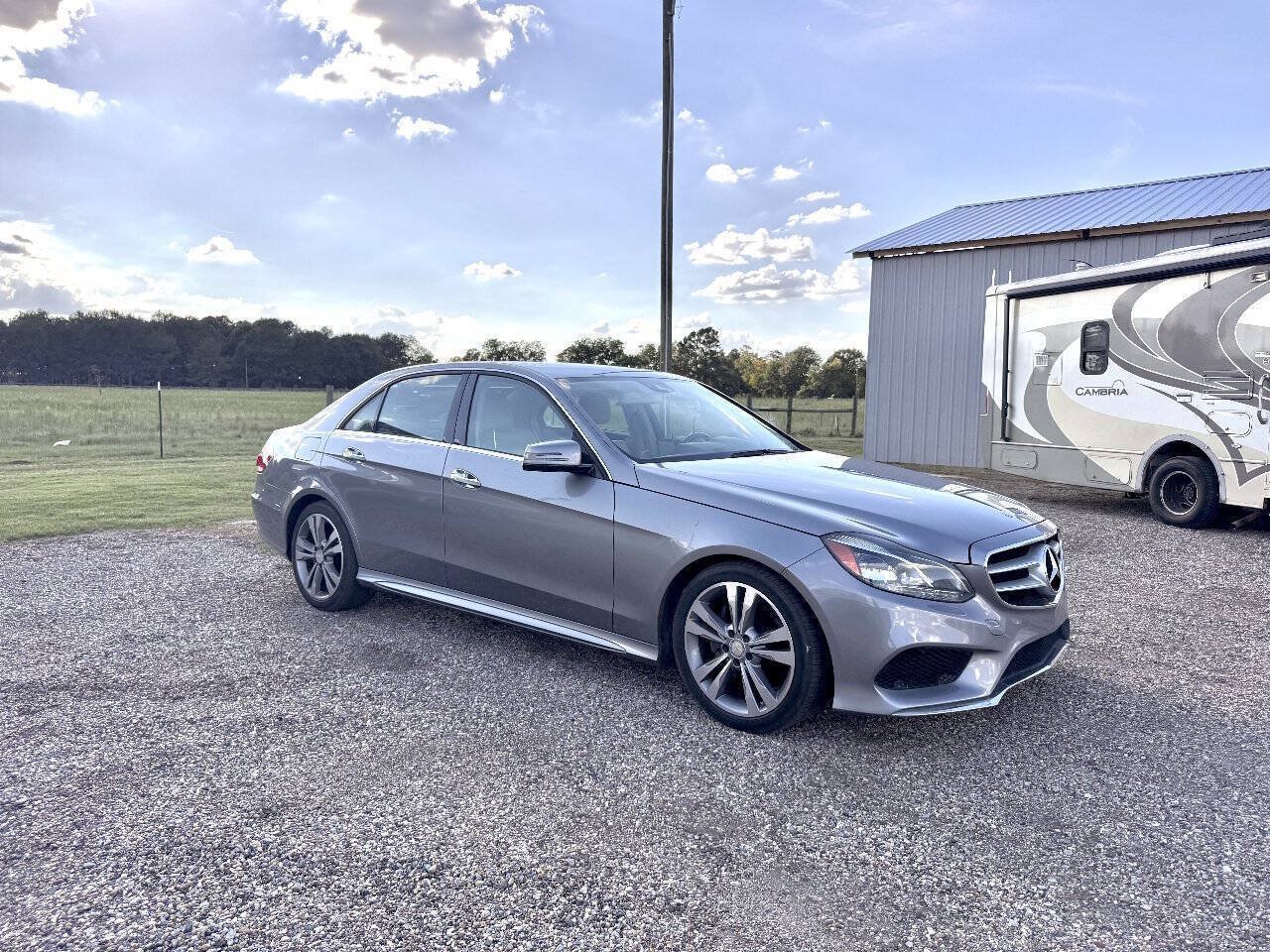 Used 2014 Mercedes-Benz E 350 Sedan image 7