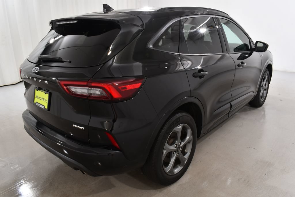 Used 2024 Ford Escape ST-Line w/ Tech Pack #1 AWD/4WD image 11