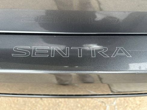 Used 2022 Nissan Sentra SV FWD image 26