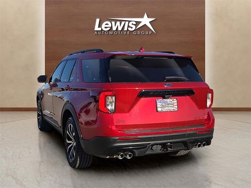 Used 2020 Ford Explorer ST w/ Premium Technology Package image 3