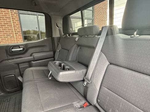 Used 2021 Chevrolet Silverado 1500 LT w/ Z71 Off-Road Package image 15