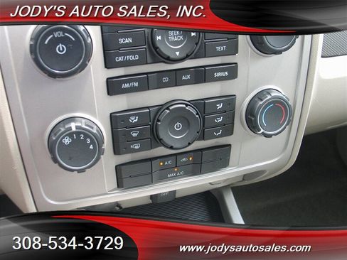 Used 2012 Ford Escape XLT AWD/4WD image 19