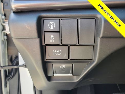 Used 2026 Acura RDX SH-AWD image 23