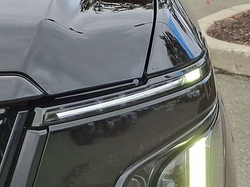 Certified 2025 Cadillac Escalade Sport Platinum w/ LPO, Floor Liner Package image 7