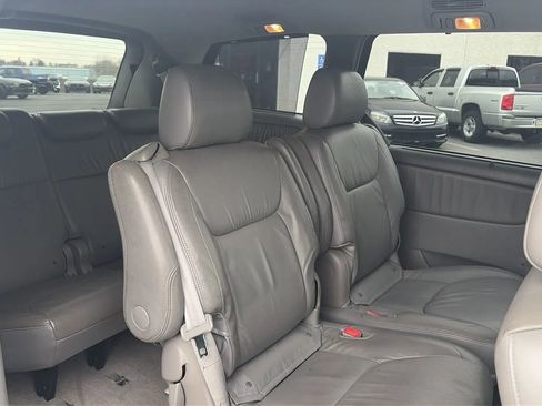 Used 2007 Toyota Sienna XLE Limited image 32